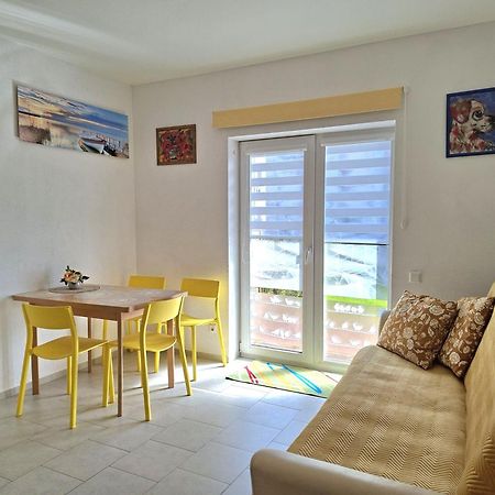 Geltoni apartamentai Palanga Esterno foto