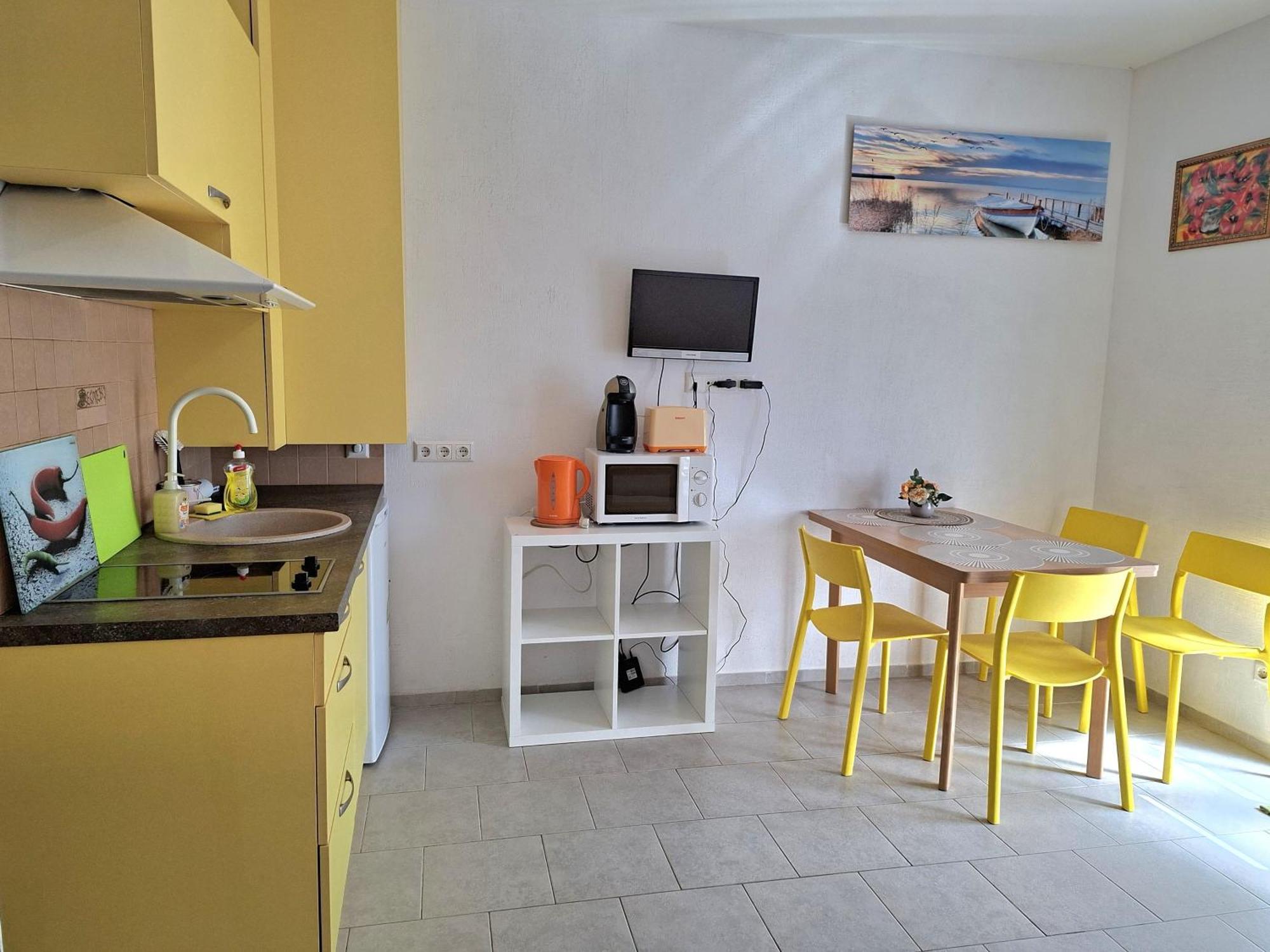 Geltoni apartamentai Palanga Esterno foto